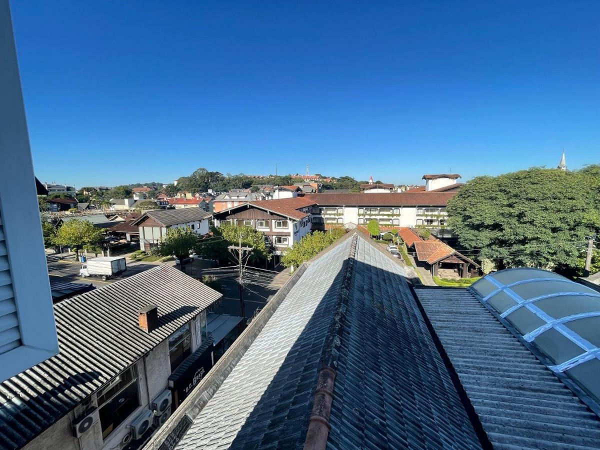 Apartamento No Centro De Gramado 200 Metros Da Rua Coberta Exterior foto